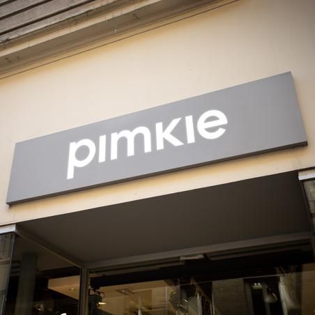 Enseigne caisson rectangle non lumineux personnalisé