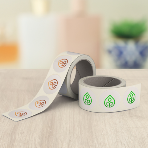 Étiquettes personnalisées avec finitions exclusives