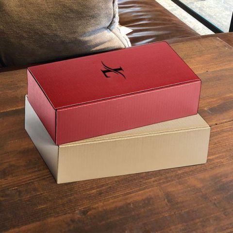 Coffret cadeau en carton personnalisé