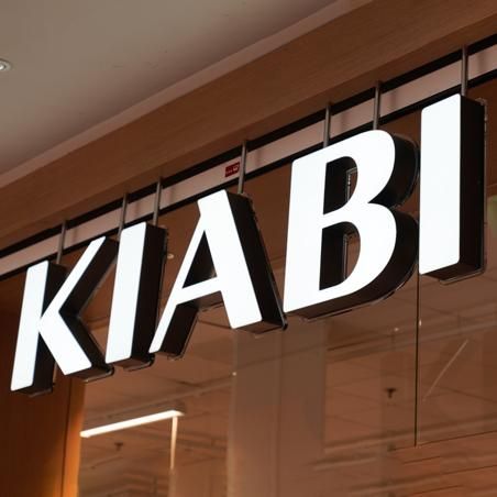 Enseigne lettres boitiers lumineuses personnalisé