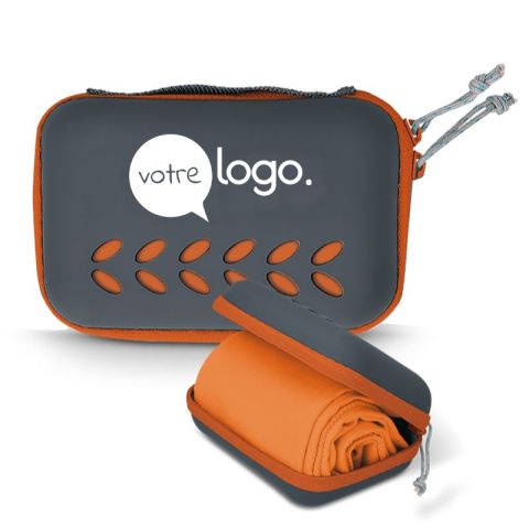 SERVIETTE MICROFIBRE DE SPORT AVEC BOITE DE RANGEMENT PERSONNALISABLE